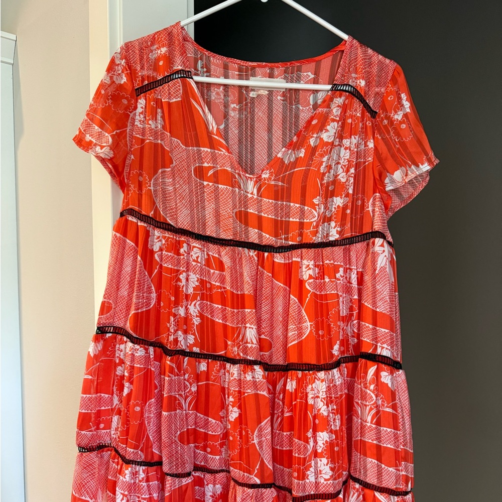 NWT Pippa chiffon tiered mini dress